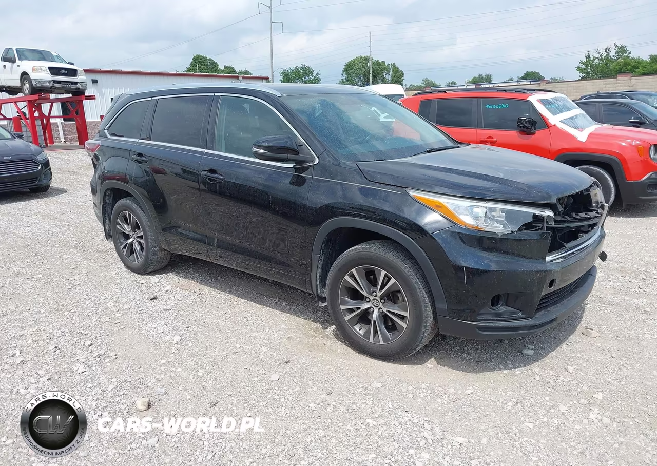 2016 Toyota Highlander Xle V6 – zdjęcie 1 z 16