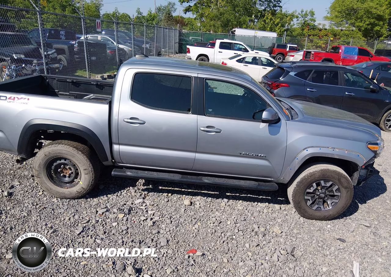2017 Toyota Tacoma Trd Off Road VIN:3TMCZ5AN9HM100066 - 14
