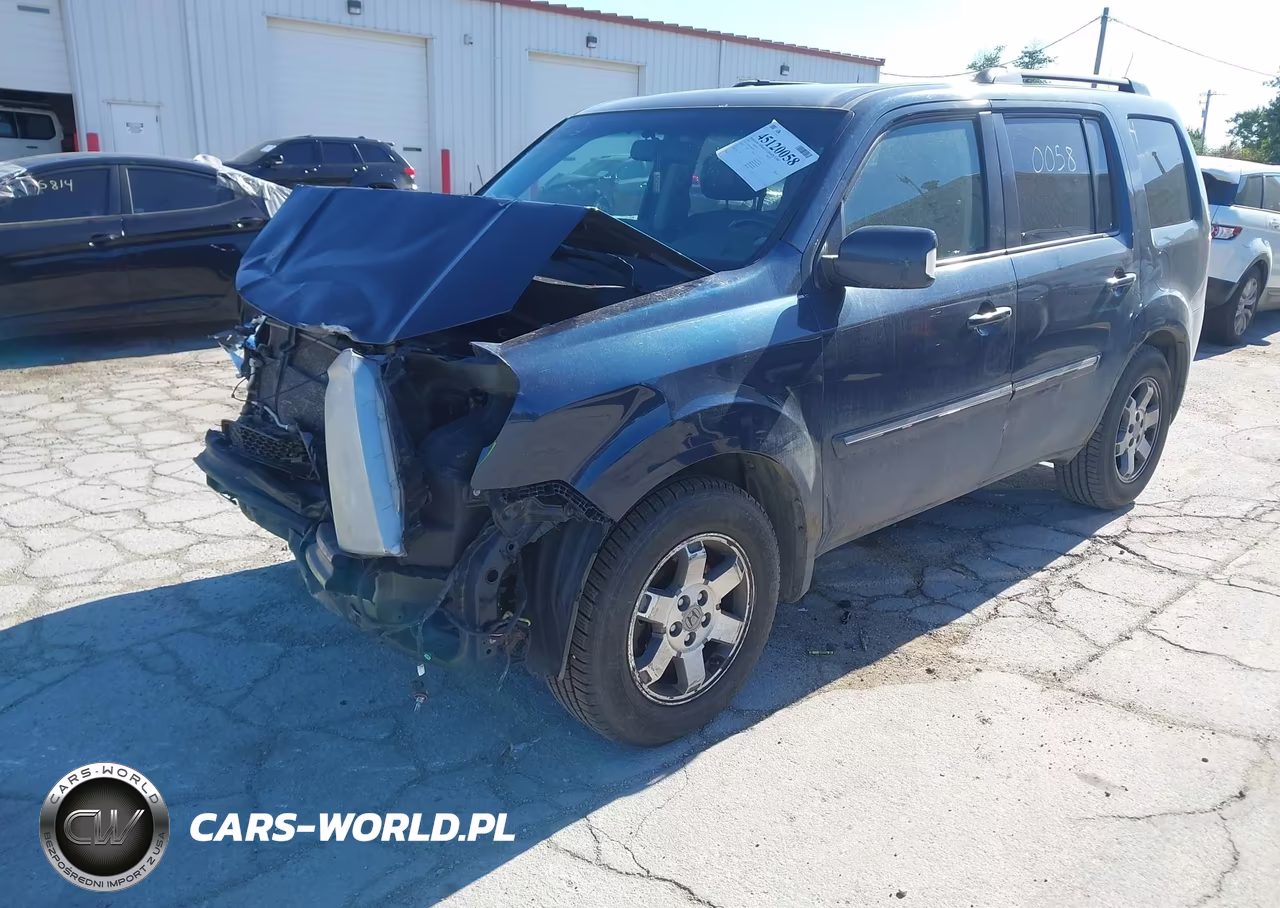 2010 Honda Pilot Touring VIN:5FNYF4H93AB001724 - 2