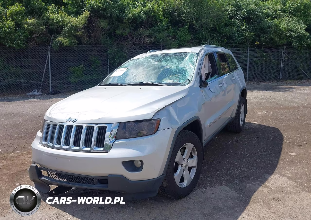 2012 Jeep Grand Cherokee Laredo VIN:1C4RJFAG2CC219760 - 2
