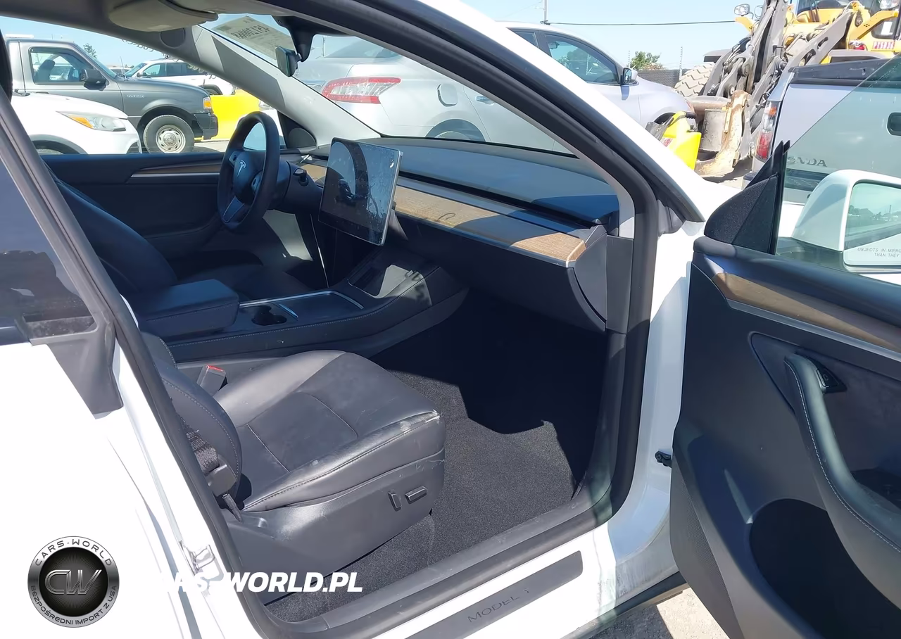 2023 Tesla Model Y Awd-Long Range Dual Motor All-Wheel Drive VIN:7SAYGDEE7PF740511 - 5