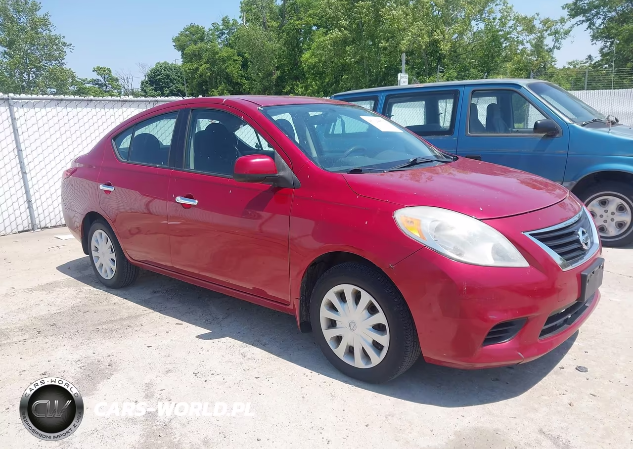 Główne zdjęcie 2012 Nissan Versa 1.6 Sv