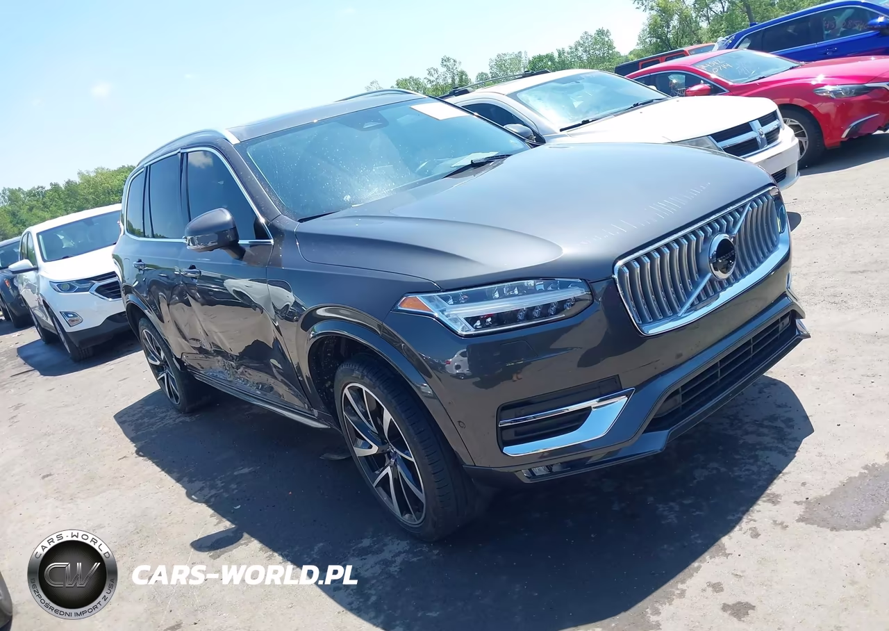 2023 Volvo Xc90 B6 Plus 7-Seater – zdjęcie 1 z 17