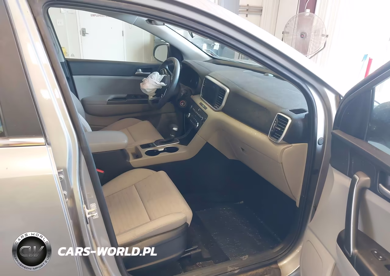 2021 Kia Sportage Lx VIN:KNDPM3AC4M7873891 - 5