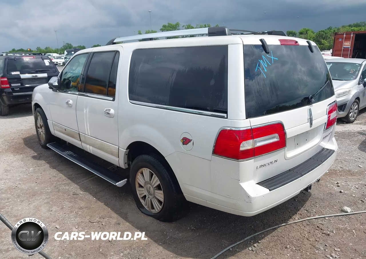 2011 Lincoln Navigator L VIN:5LMJJ3H56BEJ04199 - 3