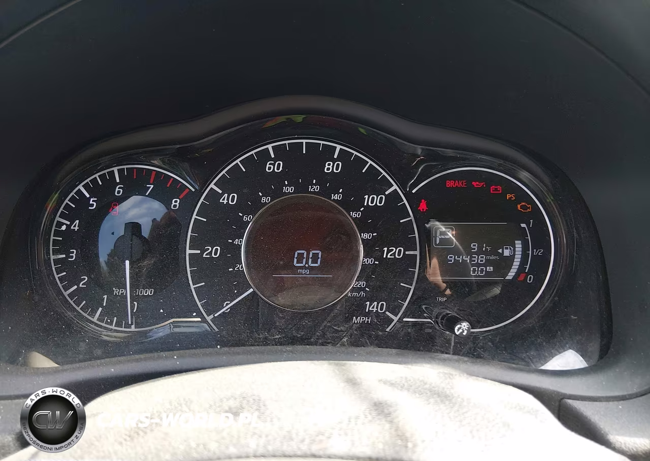2016 Nissan Versa Note Sr VIN:3N1CE2CP8GL405347 - 7