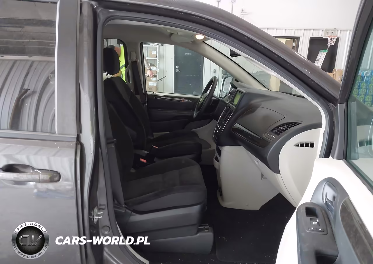 2018 Dodge Grand Caravan Se VIN:2C4RDGBG9JR262377 - 5