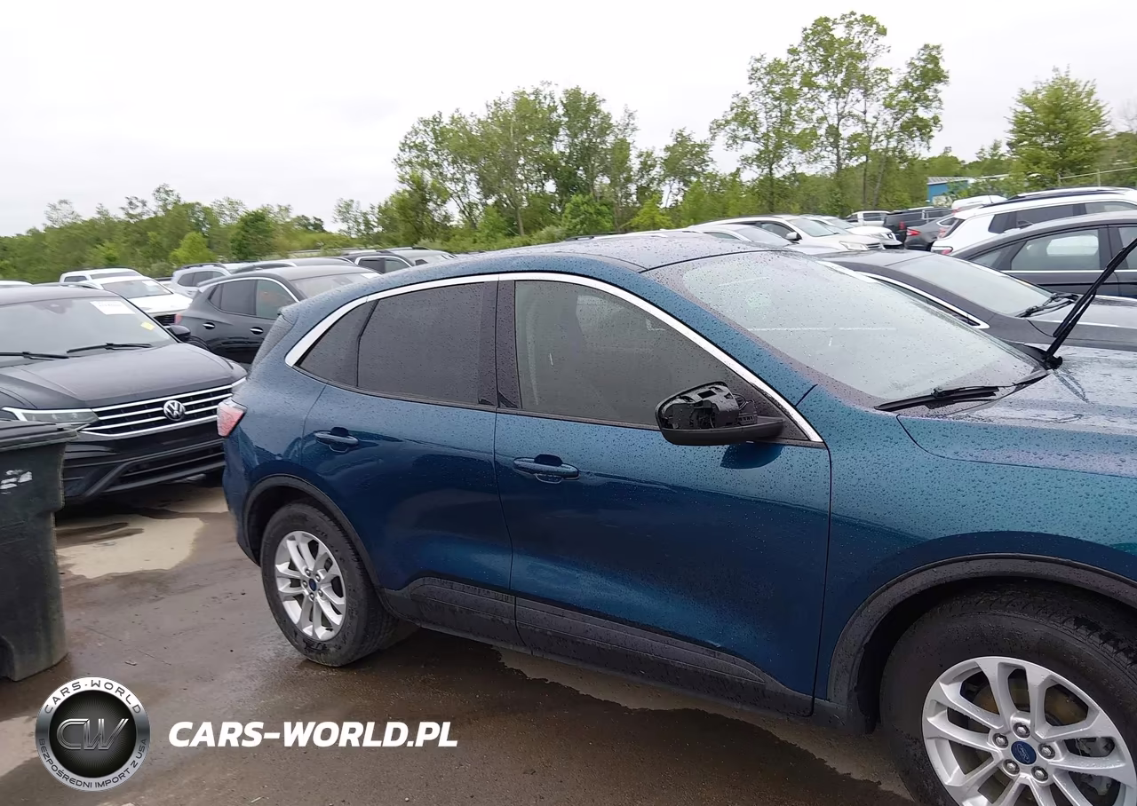 2020 Ford Escape Se VIN:1FMCU0G68LUA96870 - 13