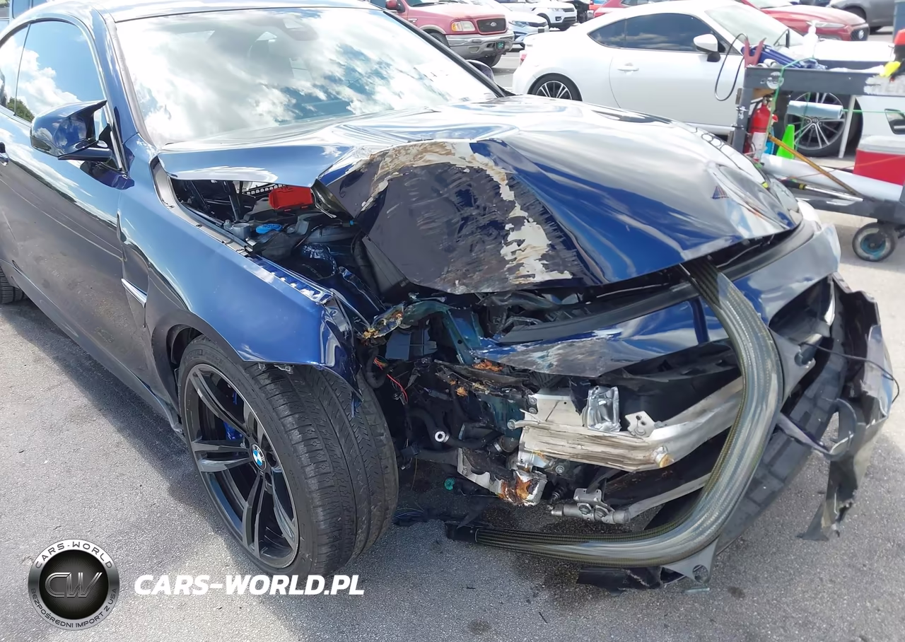 2018 BMW M4 VIN:WBS4Y9C58JAG66844 - 6