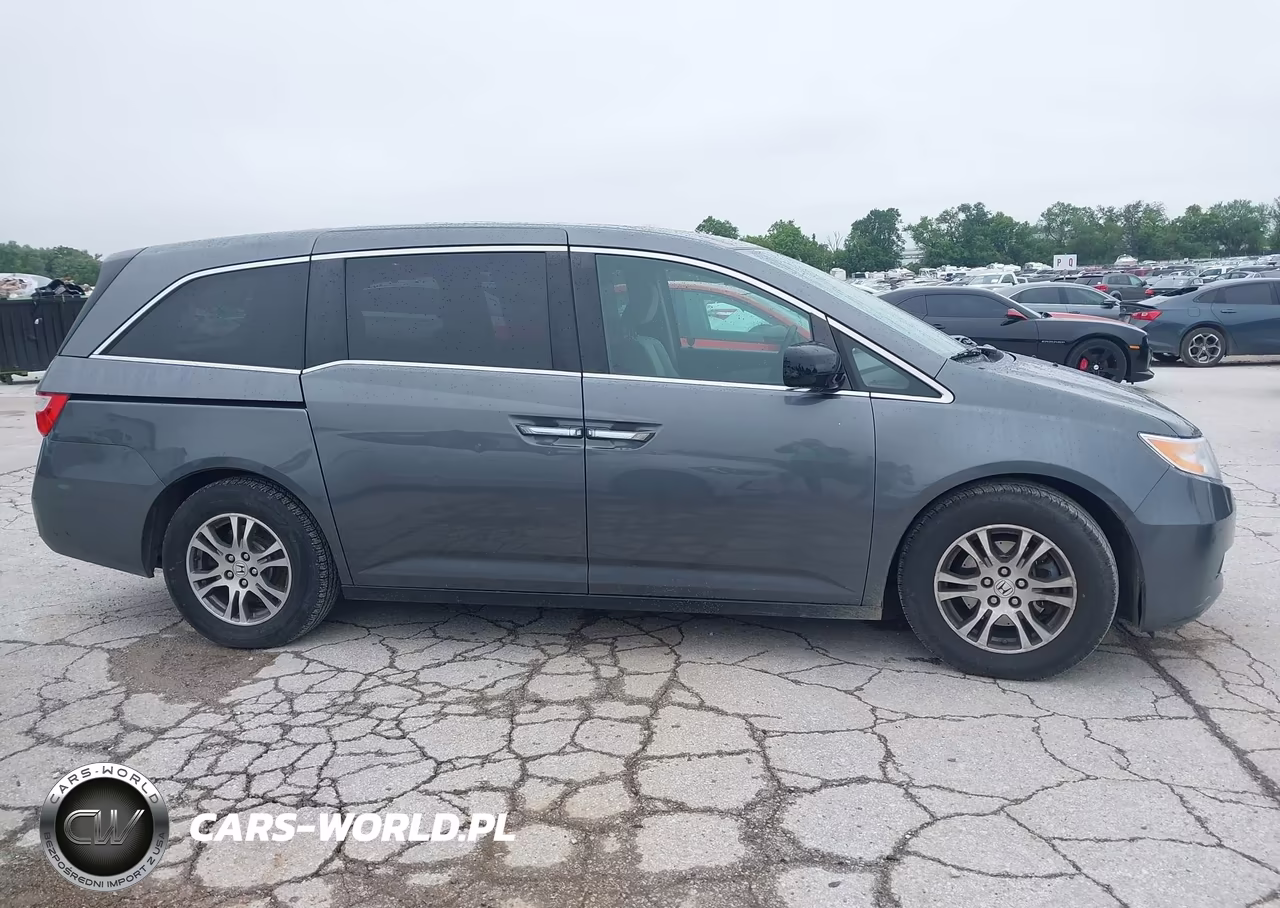2013 Honda Odyssey Ex VIN:5FNRL5H48DB008762 - 13