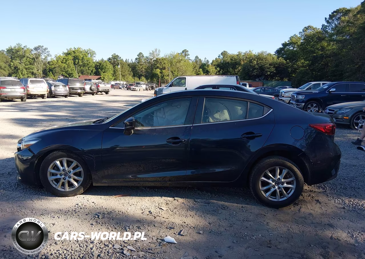 2018 Mazda Mazda3 Sport VIN:3MZBN1U72JM187129 - 14