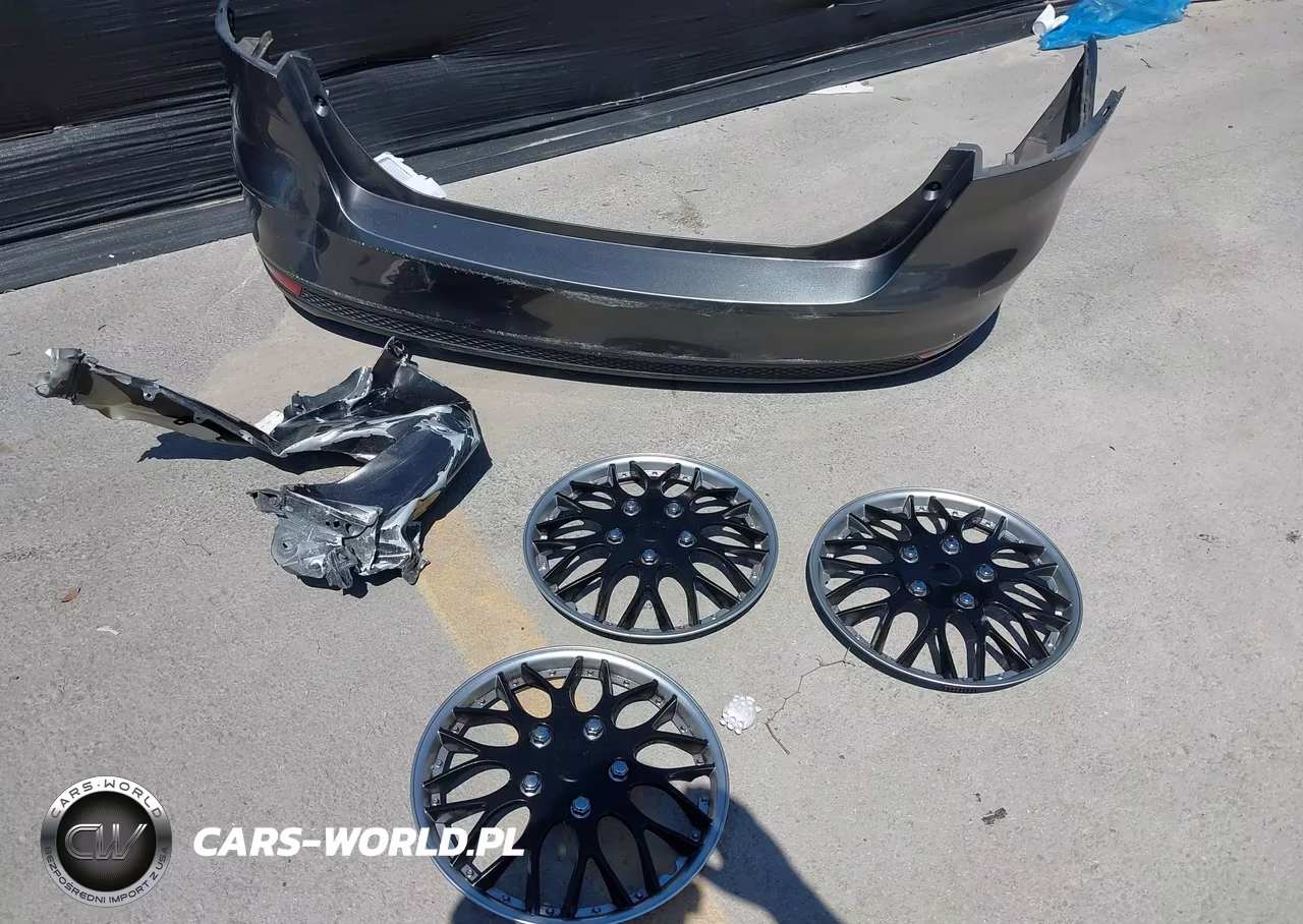 2016 Ford Focus S VIN:1FADP3E21GL359994 - 12