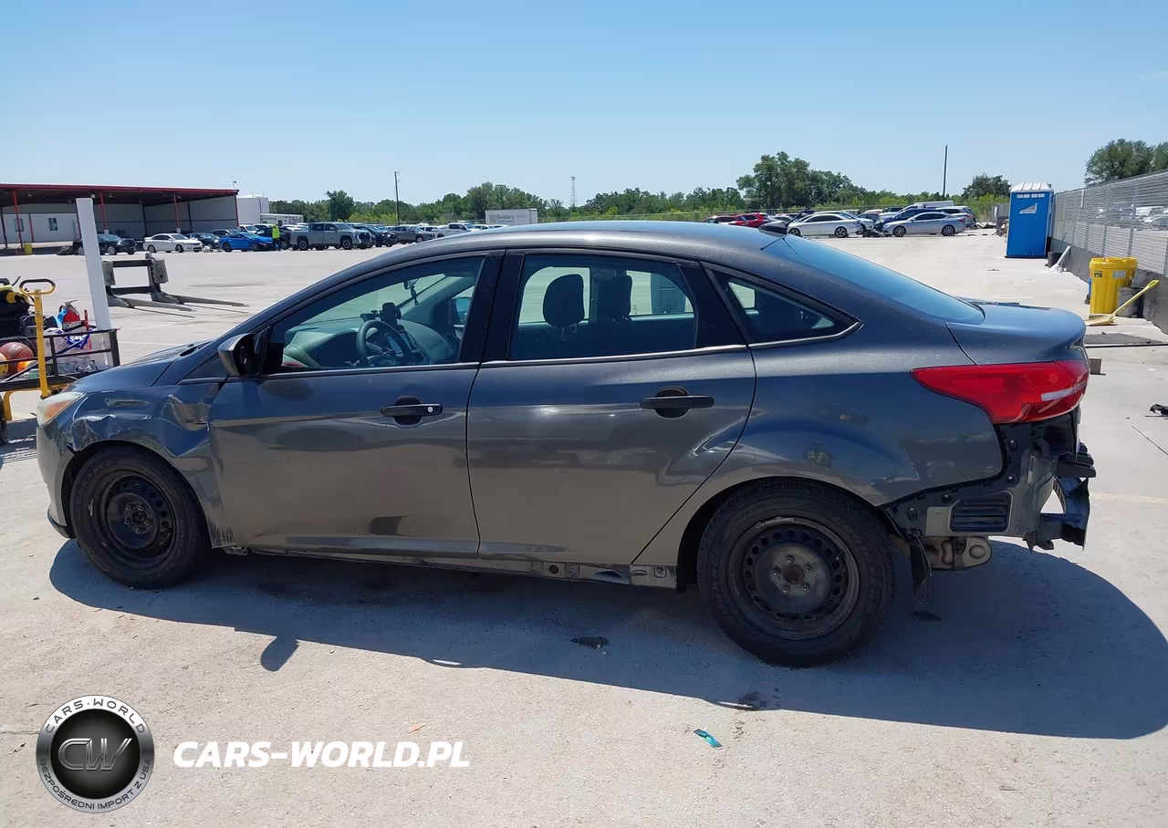 2016 Ford Focus S VIN:1FADP3E21GL359994 - 15