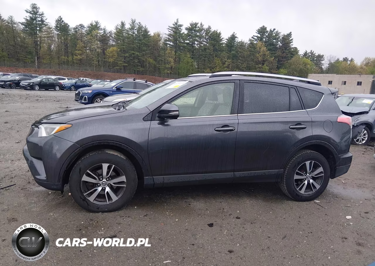 2018 Toyota Rav4 Xle VIN:JTMRFREV8JJ182413 - 14