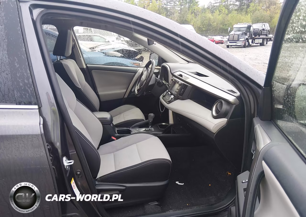 2018 Toyota Rav4 Xle VIN:JTMRFREV8JJ182413 - 5