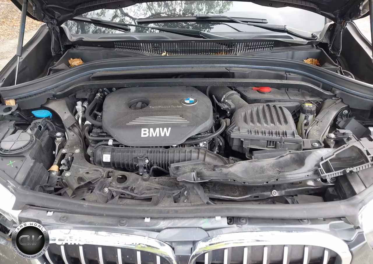 2018 BMW X1 Sdrive28I VIN:WBXHU7C34J5H40893 - 10