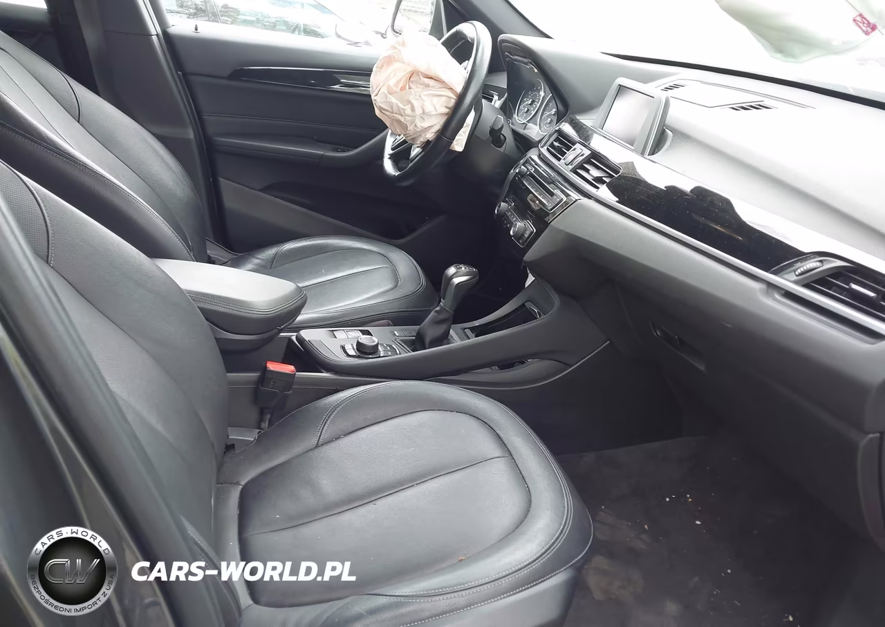 2018 BMW X1 Sdrive28I VIN:WBXHU7C34J5H40893 - 5