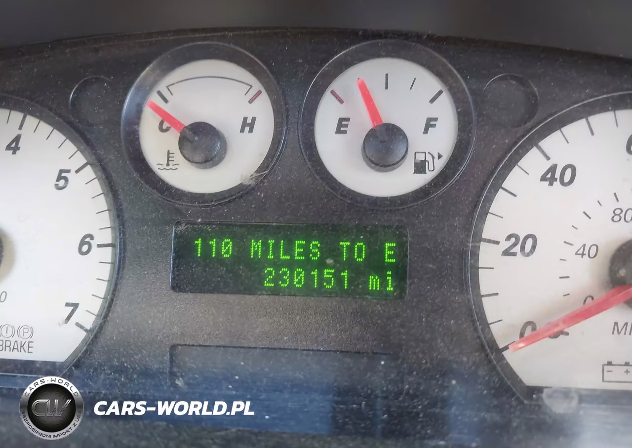 2004 Ford Taurus Sel VIN:1FAHP59S84A205622 - 15
