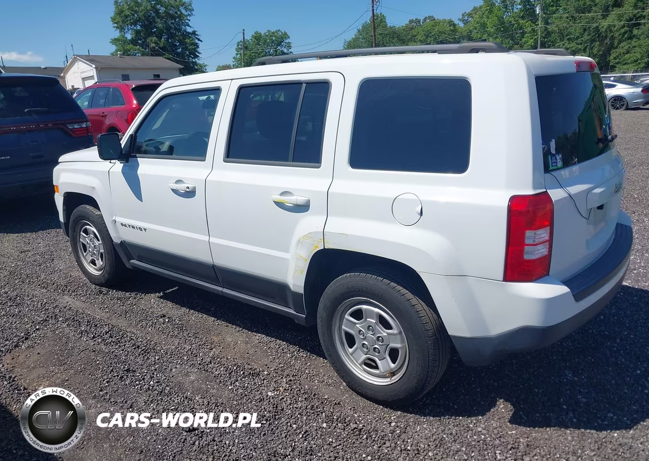 2015 Jeep Patriot Sport VIN:1C4NJPBB9FD110329 - 3