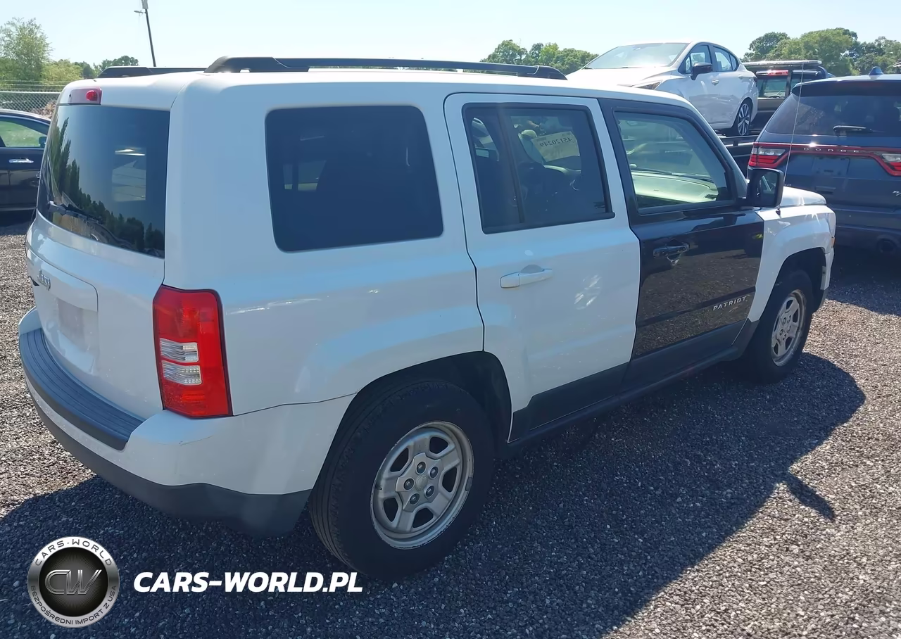 2015 Jeep Patriot Sport VIN:1C4NJPBB9FD110329 - 4