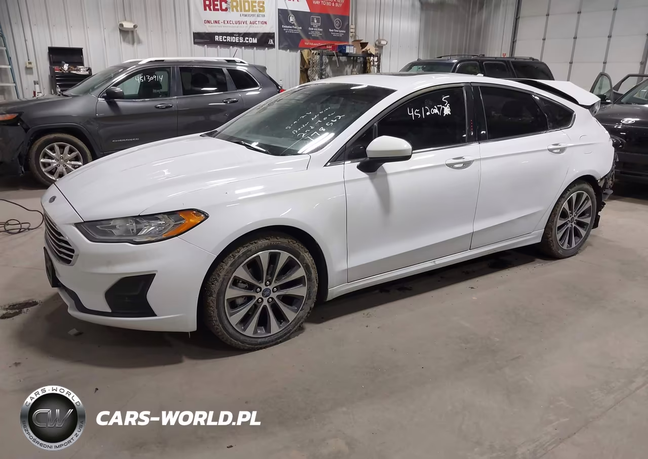 2019 Ford Fusion Se VIN:3FA6P0T94KR264735 - 2