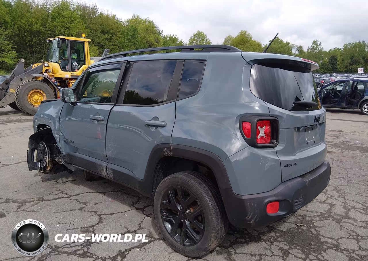 2017 Jeep Renegade Altitude 4X4 VIN:ZACCJBBB4HPF61988 - 3