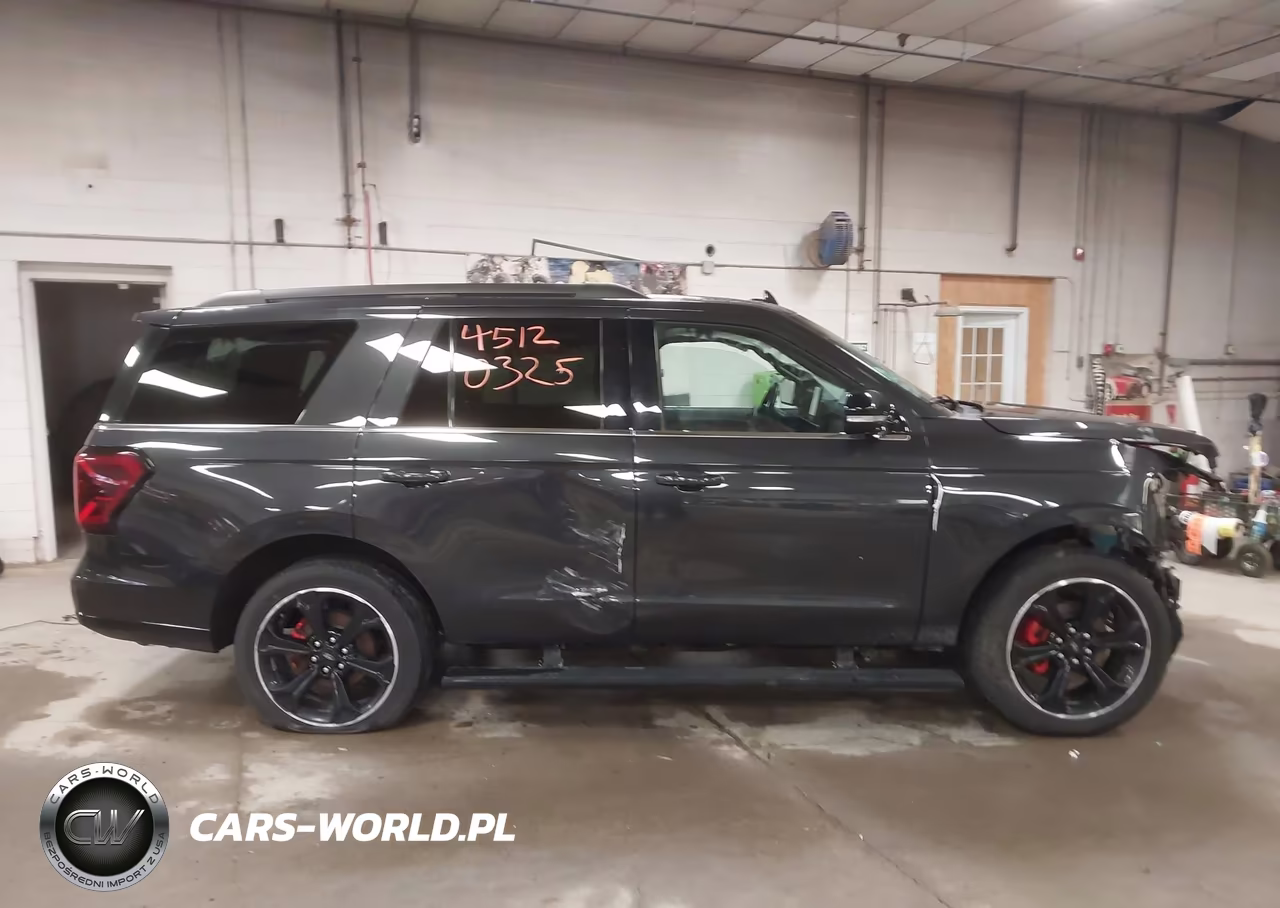 2022 Ford Expedition Limited VIN:1FMJU2AT3NEA31424 - 13