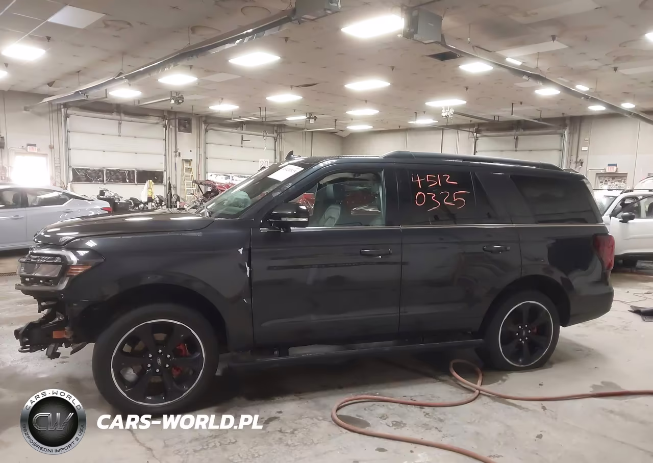 2022 Ford Expedition Limited VIN:1FMJU2AT3NEA31424 - 14