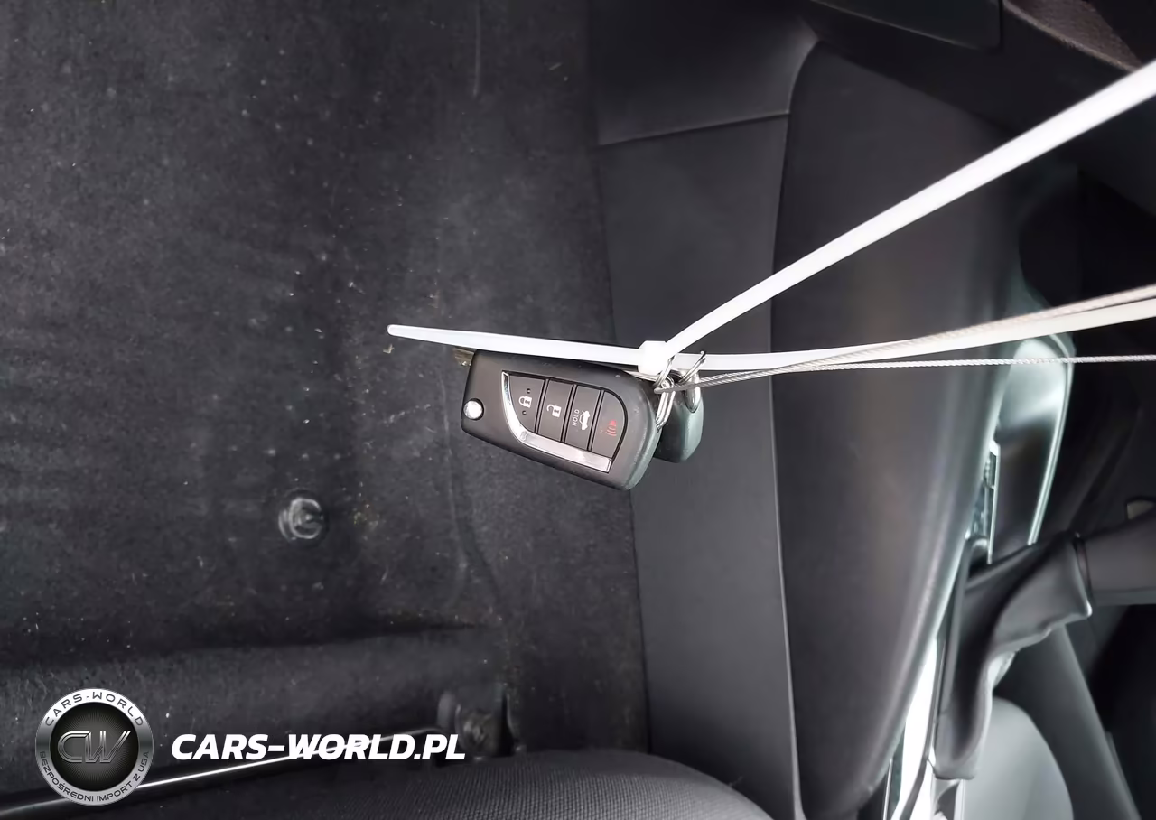 2020 Toyota Corolla Le VIN:5YFEPRAE3LP082008 - 11