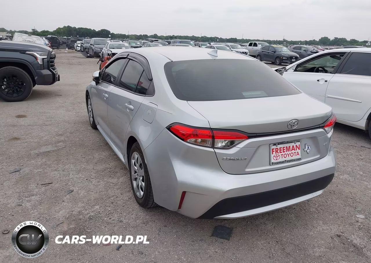 2020 Toyota Corolla Le VIN:5YFEPRAE3LP082008 - 3