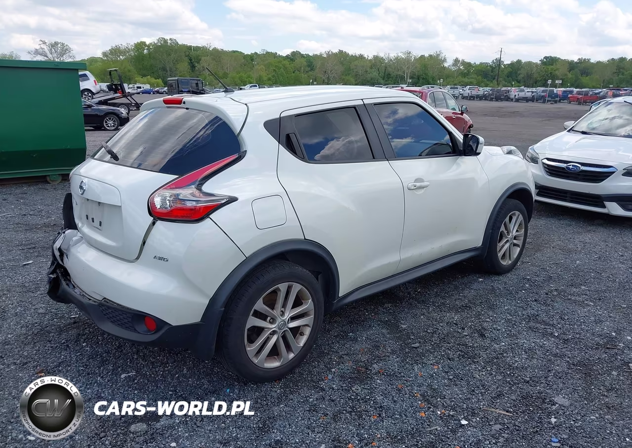 2017 Nissan Juke S VIN:JN8AF5MV7HT752900 - 4