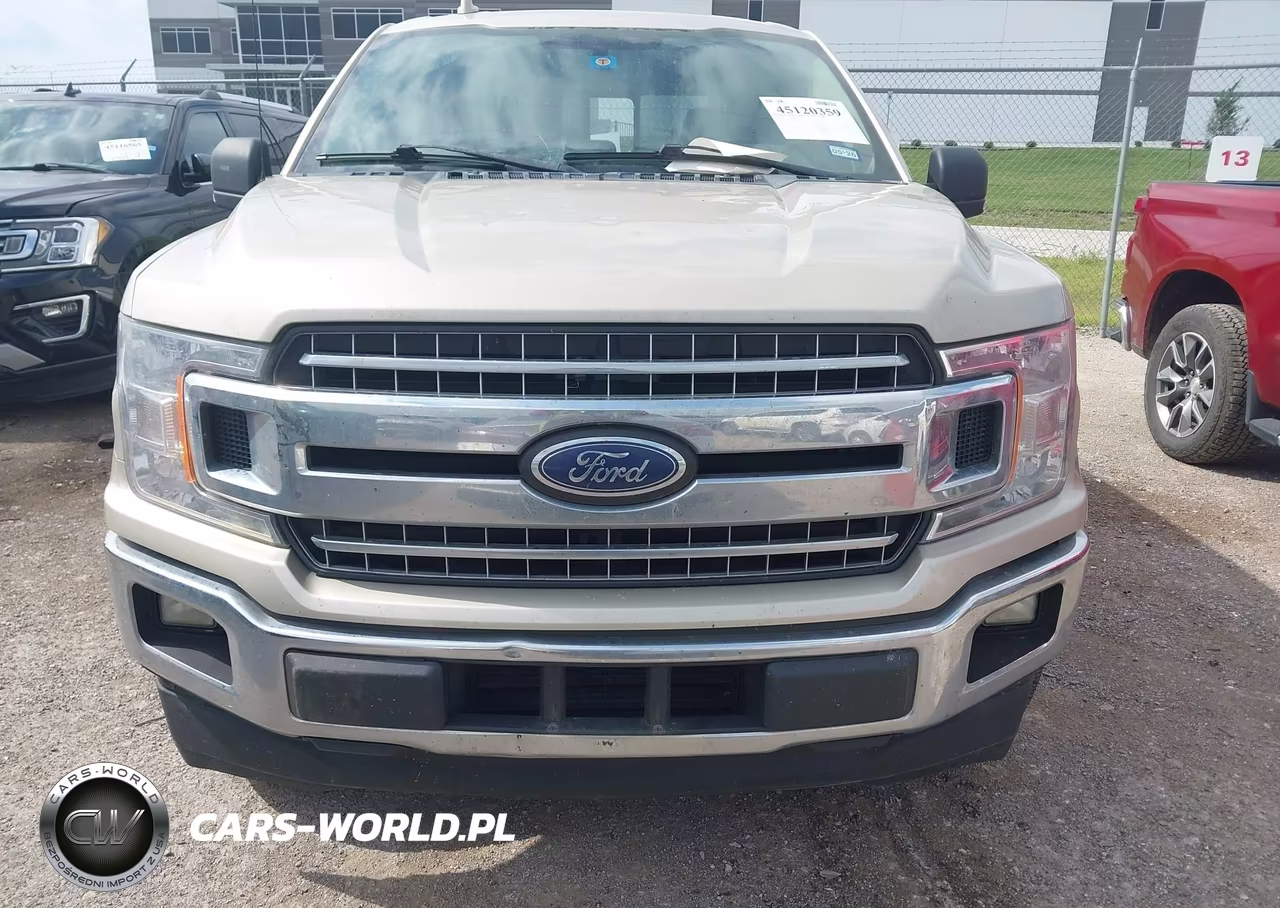 2018 Ford F-150 Xlt VIN:1FTEW1CP1JKD54120 - 12