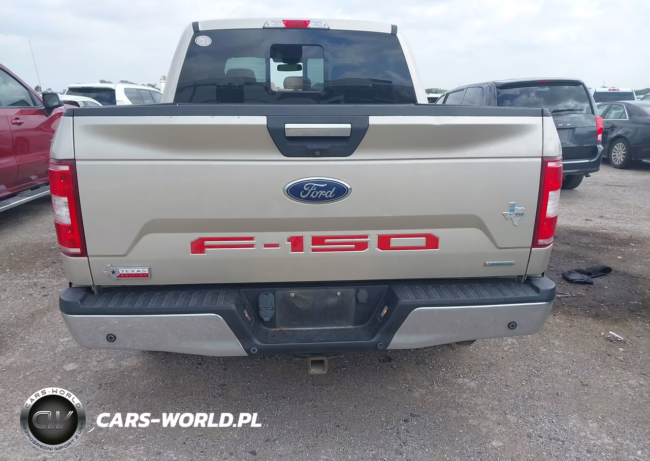 2018 Ford F-150 Xlt VIN:1FTEW1CP1JKD54120 - 16