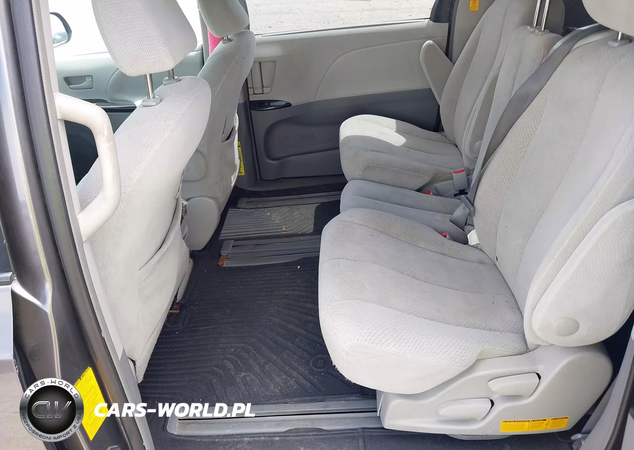 2013 Toyota Sienna Le V6 8 Passenger VIN:5TDKK3DC6DS303909 - 8