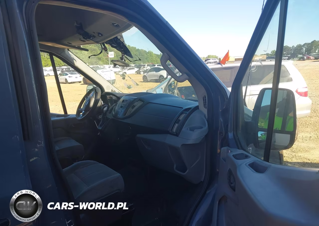 2019 Ford Transit-250 VIN:1FTYR3XMXKKB17692 - 5