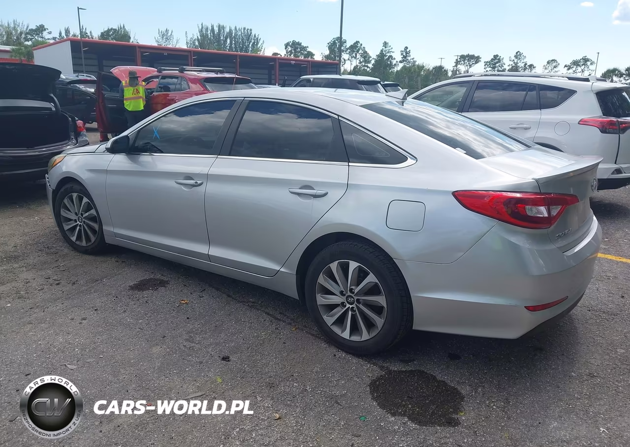 2015 Hyundai Sonata Se VIN:5NPE24AF1FH217787 - 3