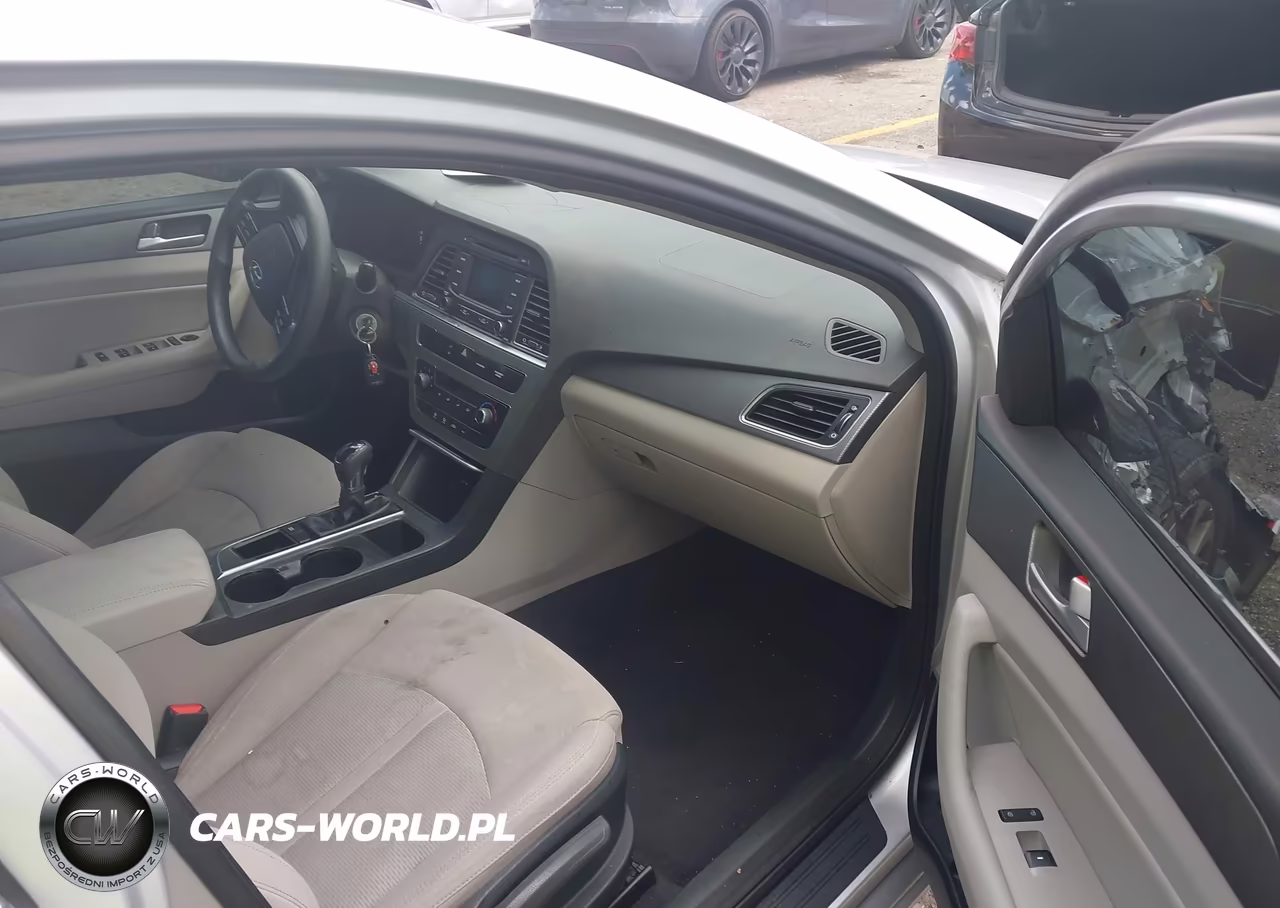 2015 Hyundai Sonata Se VIN:5NPE24AF1FH217787 - 5