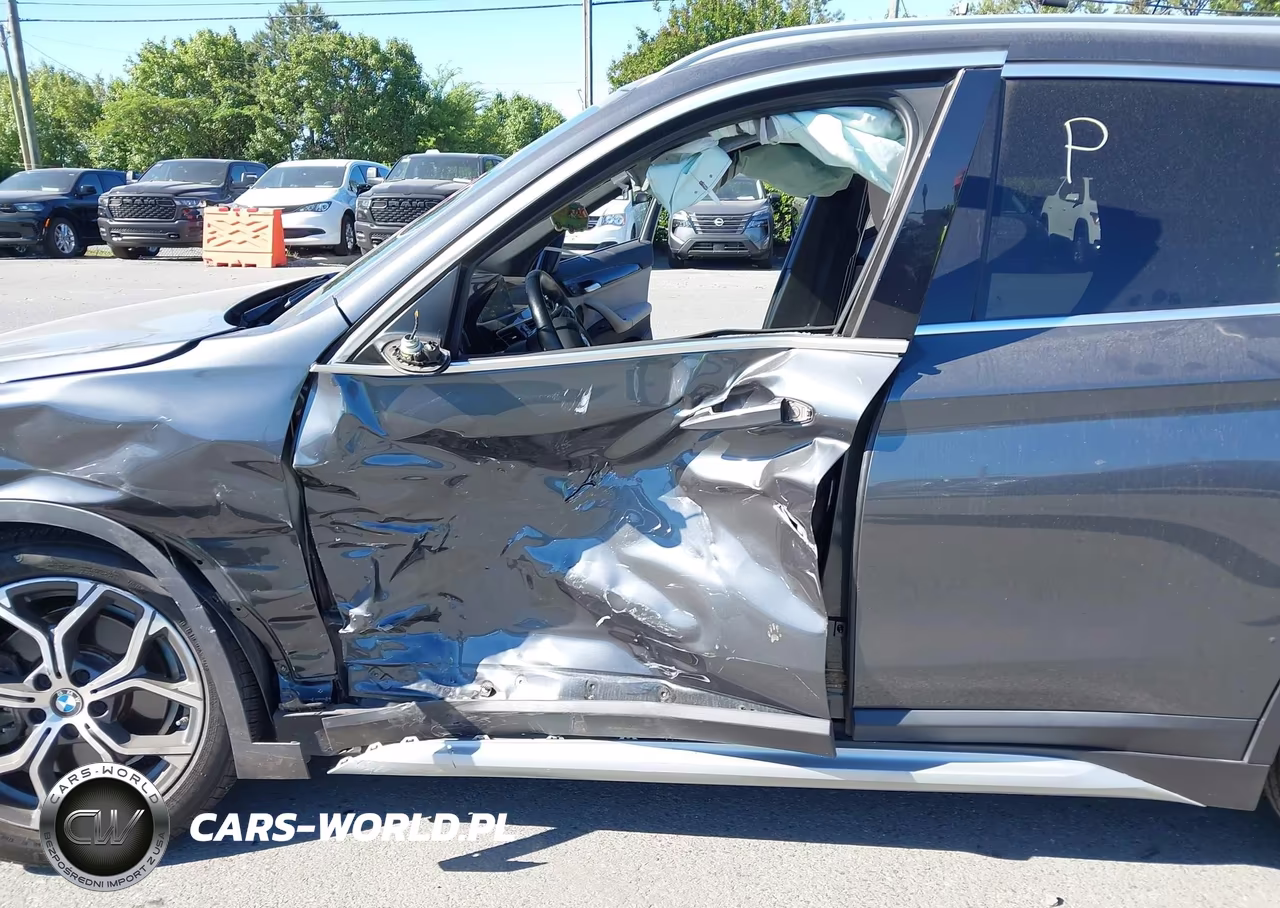 2021 BMW X1 xDrive28I VIN:WBXJG9C02M5T16107 - 6