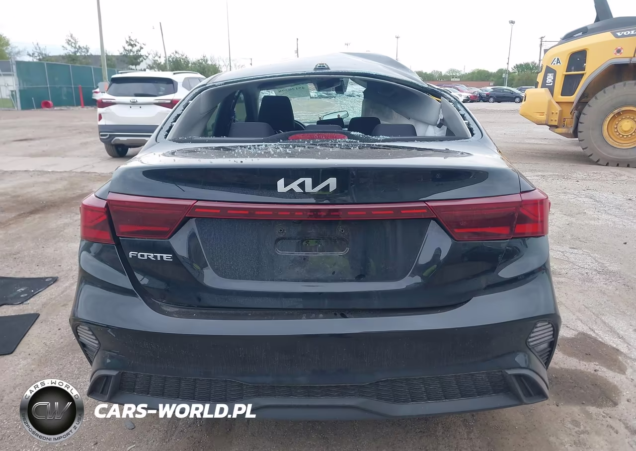 2024 Kia Forte Lxs VIN:3KPF24AD4RE770011 - 16