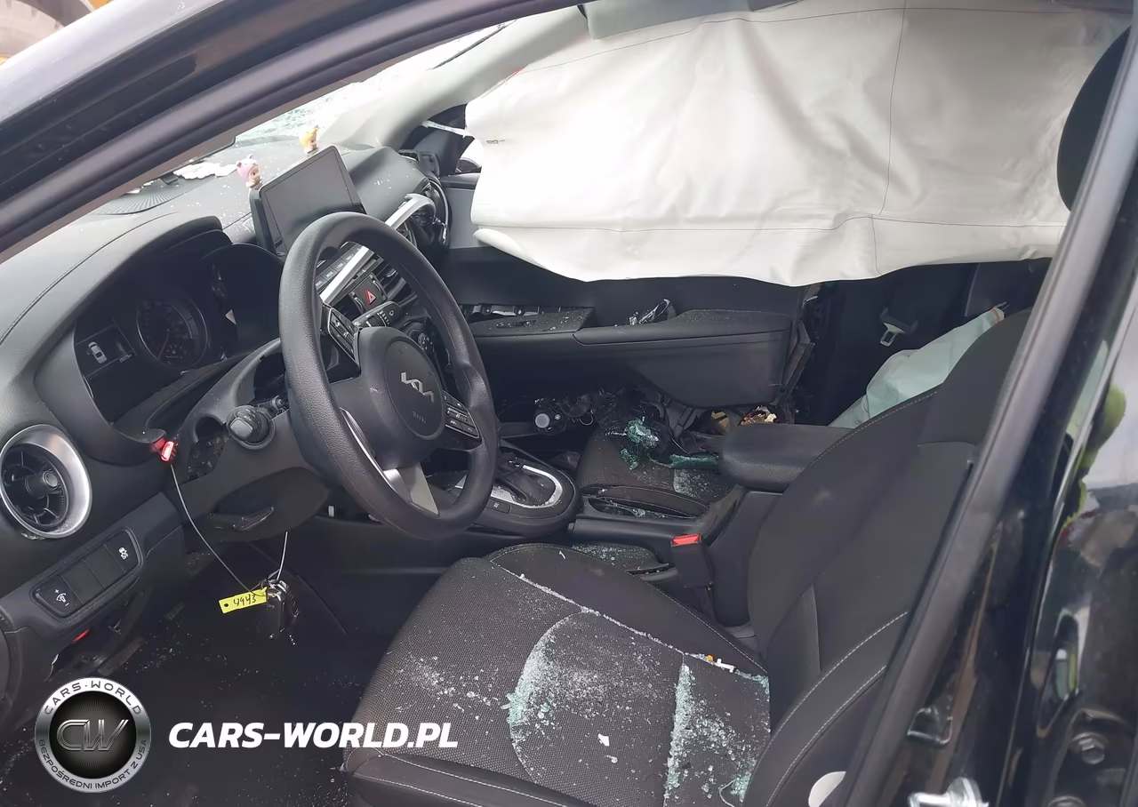 2024 Kia Forte Lxs VIN:3KPF24AD4RE770011 - 5