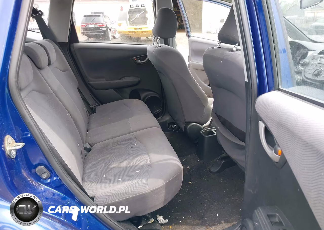 2009 Honda Fit VIN:JHMGE88269S018569 - 8