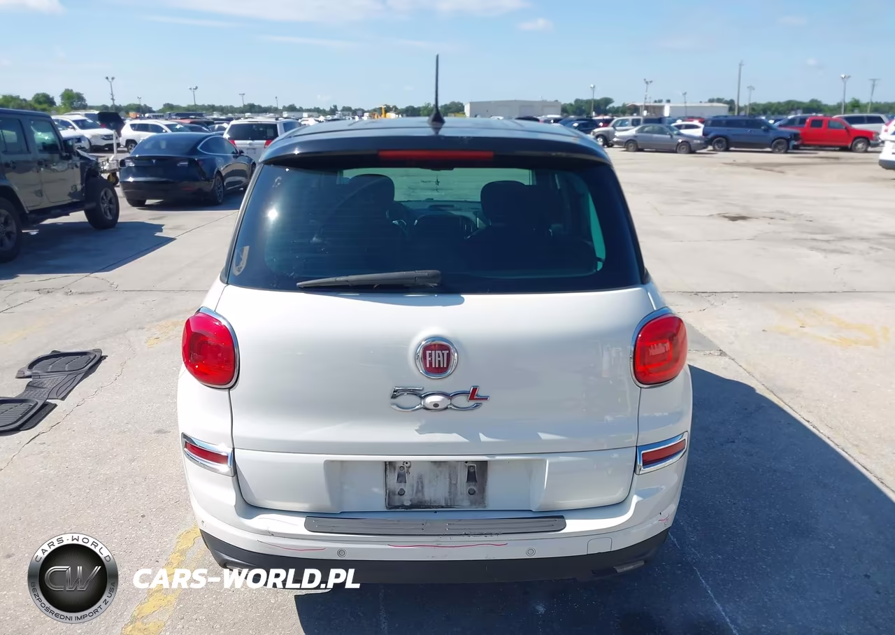 2019 Fiat 500L Lounge VIN:ZFBNFACH1KZ042304 - 17