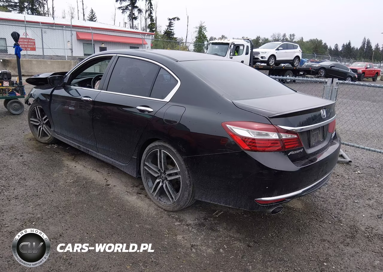 2017 Honda Accord Sport Se VIN:1HGCR2F17HA068124 - 3