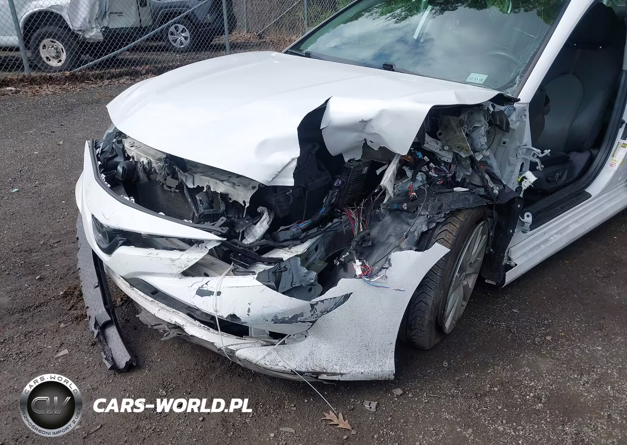 2019 Toyota Camry Le VIN:4T1B11HK8KU754420 - 6
