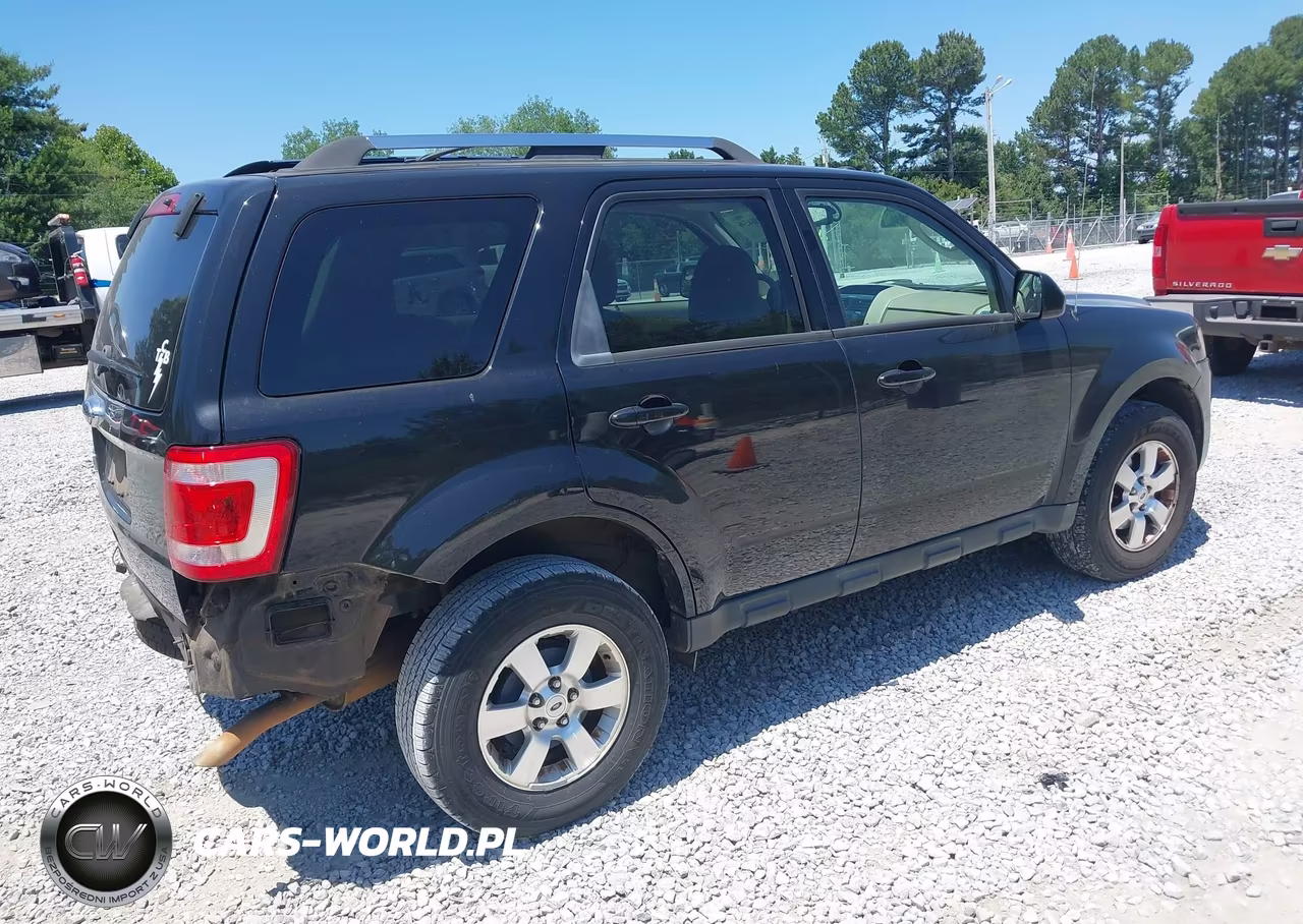 2011 Ford Escape Limited VIN:1FMCU0E70BKA39407 - 4