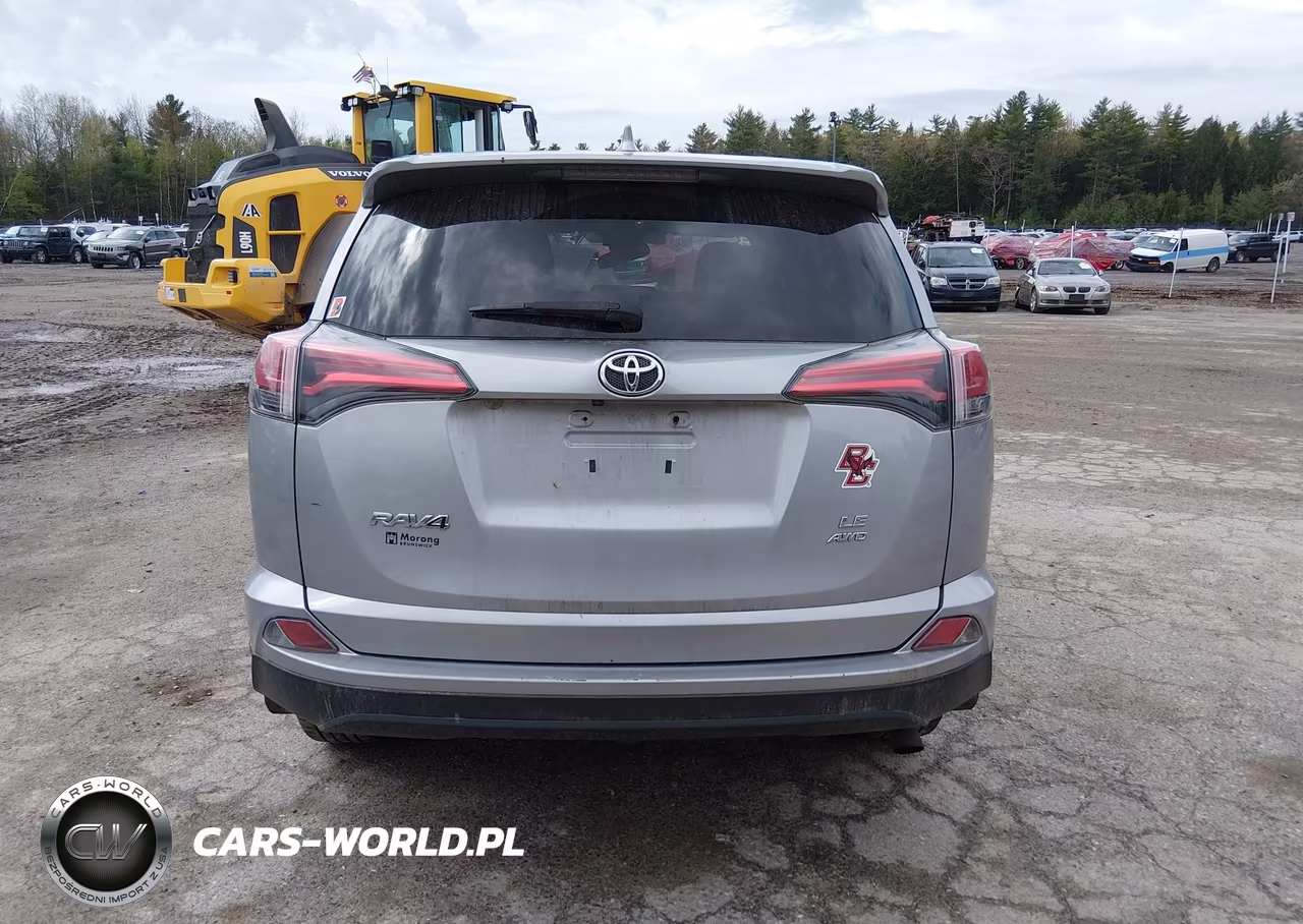 2018 Toyota Rav4 Le VIN:2T3BFREV5JW849571 - 16