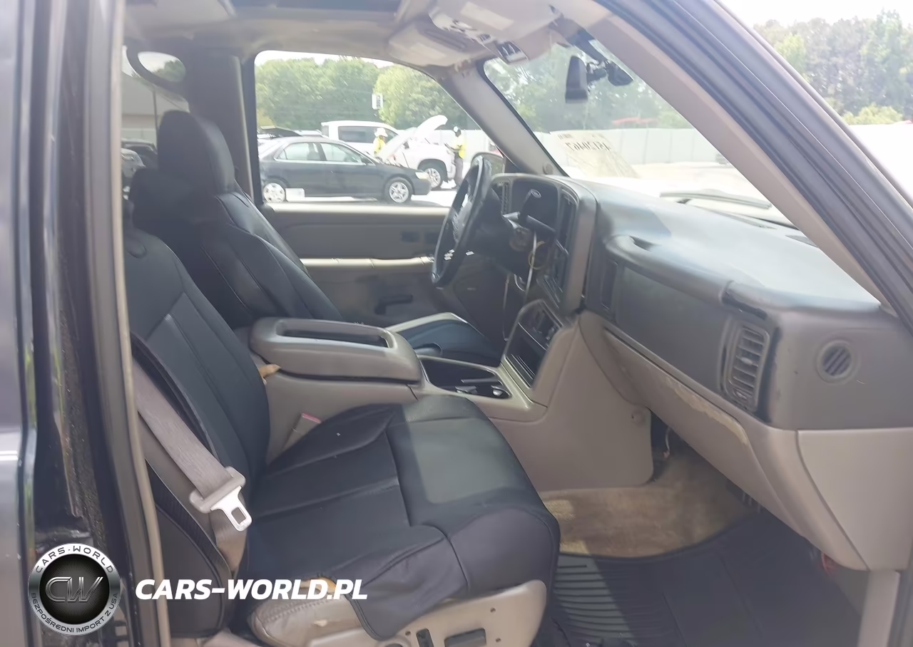 2004 Chevrolet Tahoe Lt VIN:1GNEC13Z74J324437 - 5