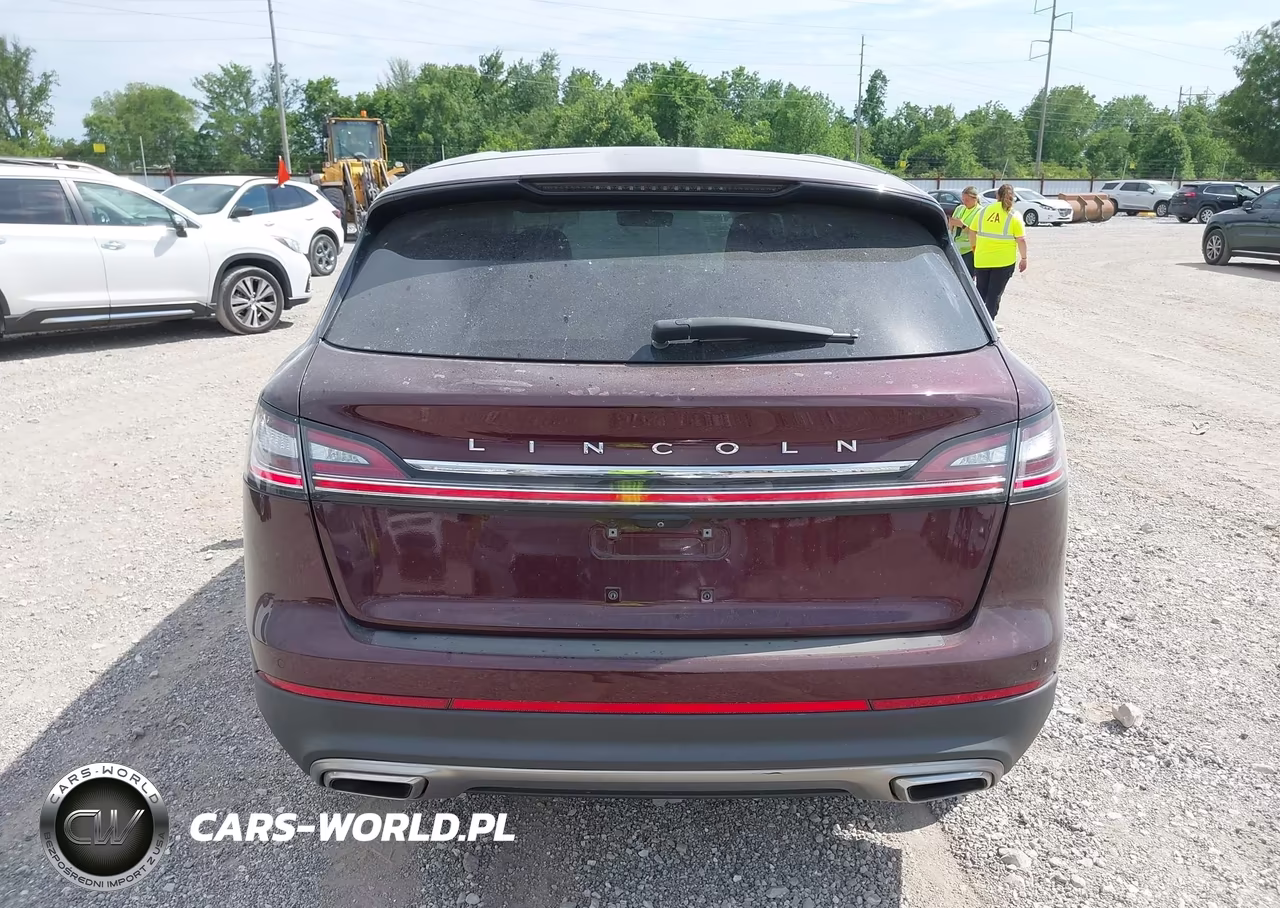 2021 Lincoln Nautilus Reserve VIN:2LMPJ8K94MBL13983 - 16