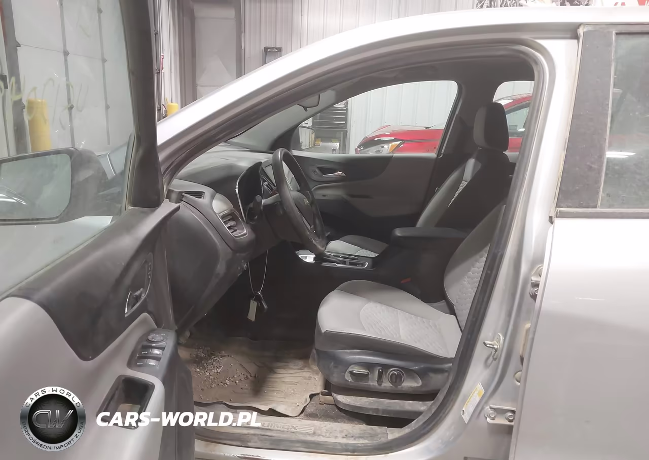 2020 Chevrolet Equinox Awd Ls VIN:3GNAXSEV5LS636675 - 5