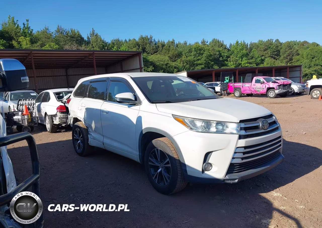 2018 Toyota Highlander Le Plus